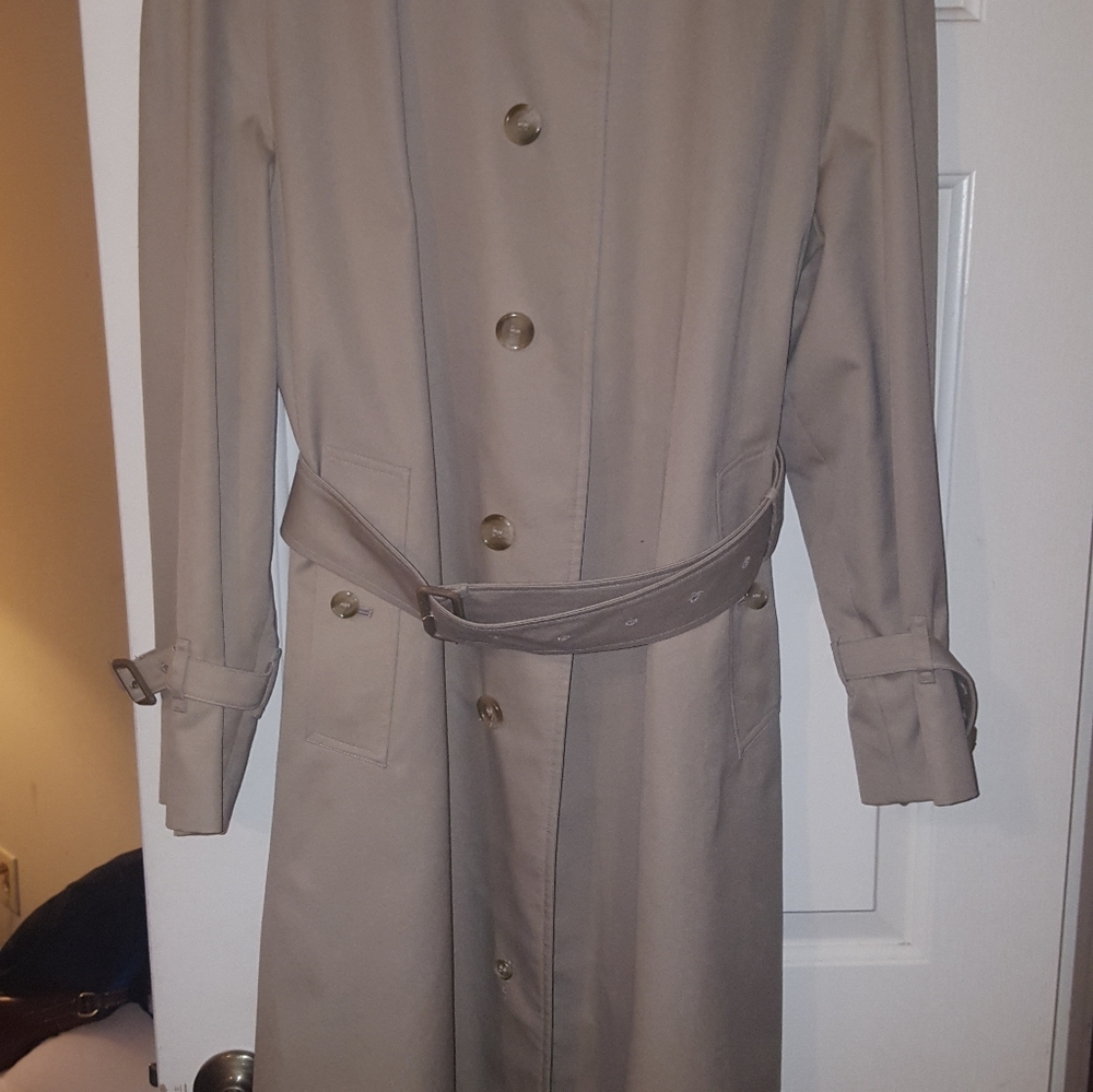BURBERRY Ladies Khaki Trench Coat